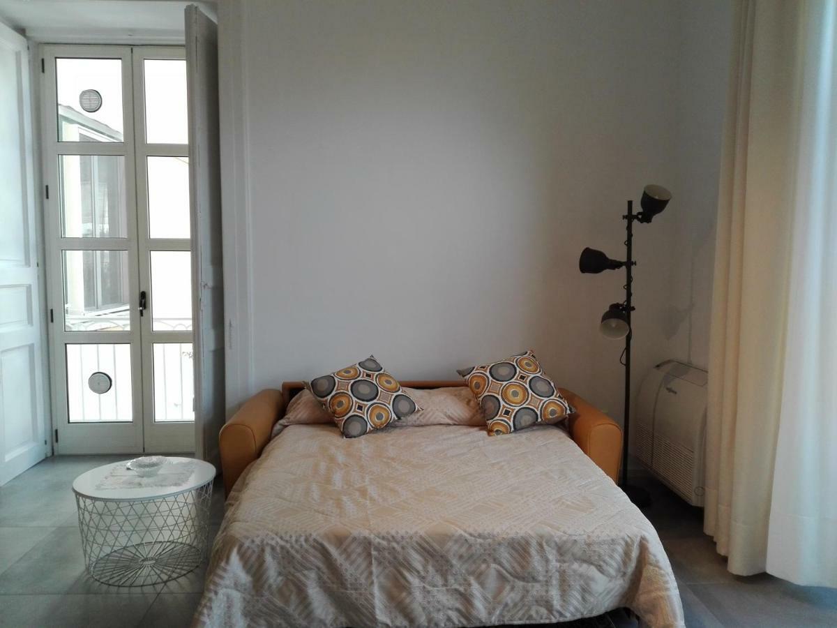 Nonna Vittoria Apartment Salerno Kültér fotó