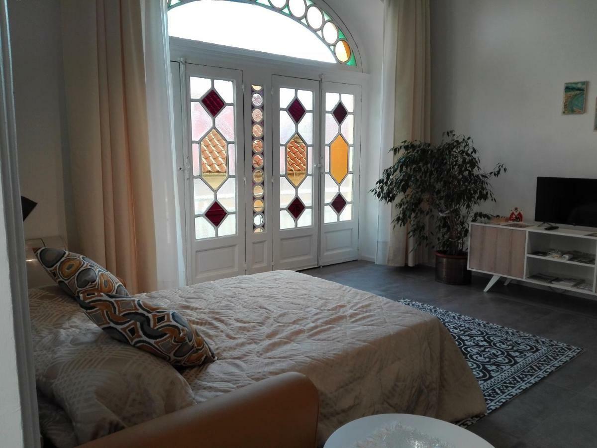 Nonna Vittoria Apartment Salerno Kültér fotó